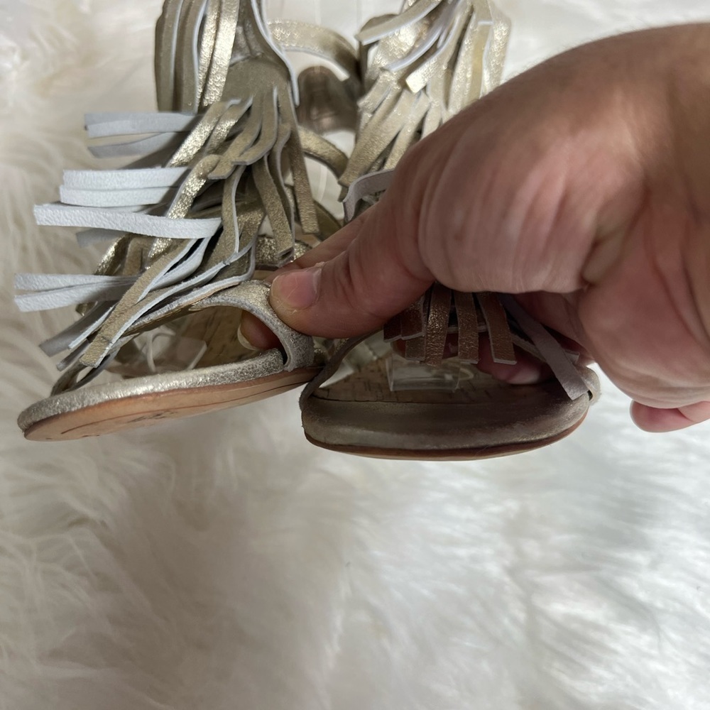 - SAM EDELMAN Gold Fringe Sandal Size 6 - Picture 14 of 17